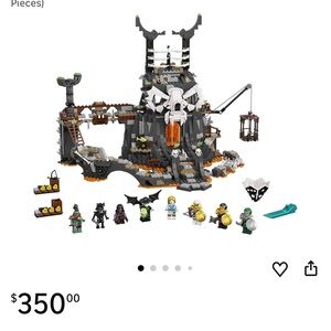 Lego Skull Fortress Set - Black, Gray, Orange
